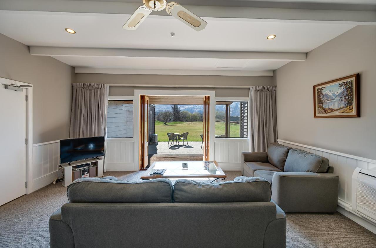 Lodge Manata Homestead &
